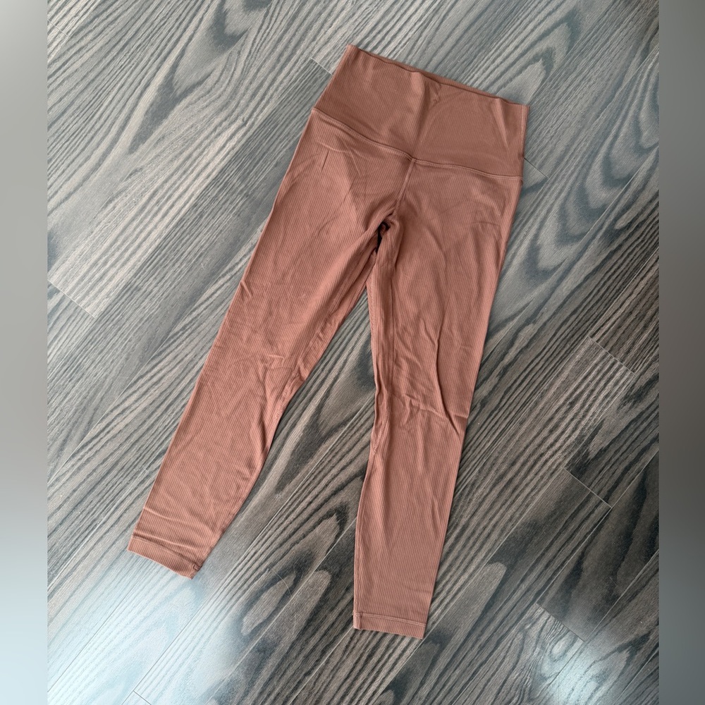 Lululemon Athletica Brown Ribbed Align Leggings 25" Size 6 Like New